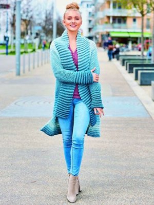 Mantel Hygge by Woolly